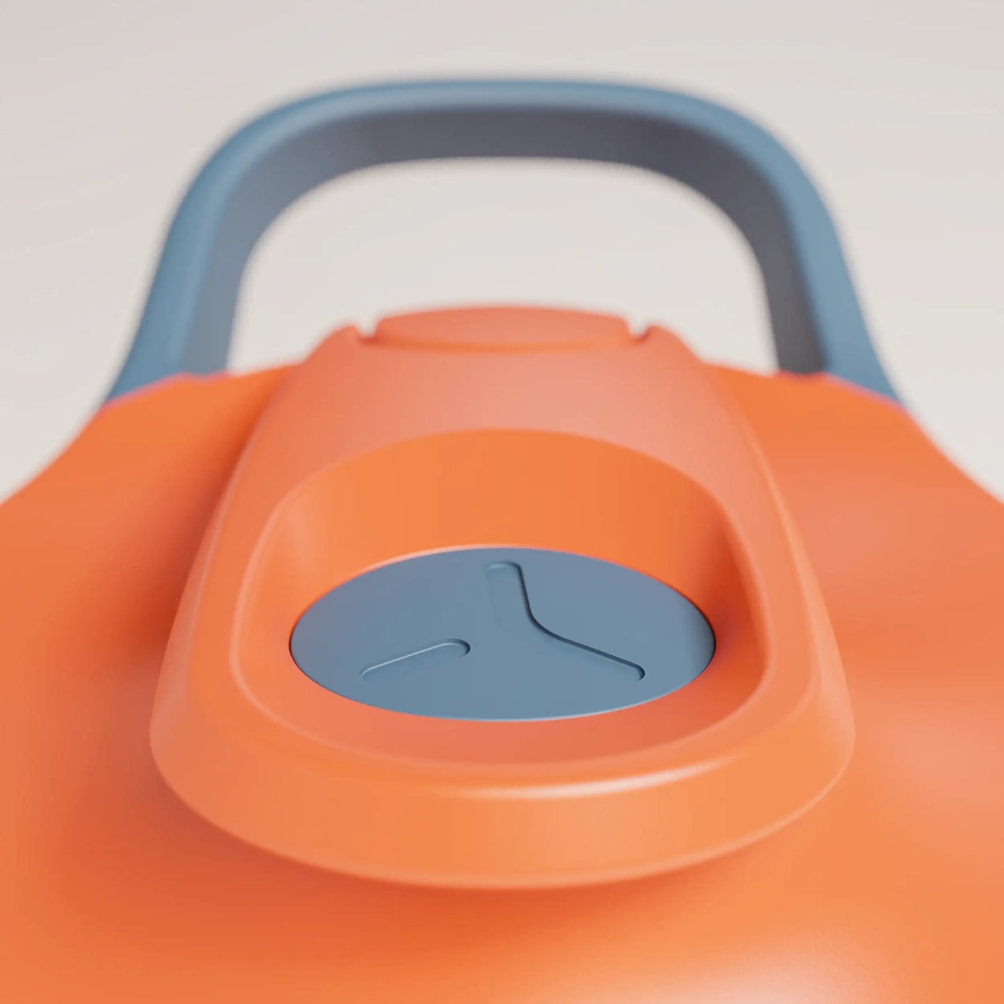 insulated-performance-shaker-bottle-h0 SHKR_18550_dwSS-S1.1_burntOrange_midnightBlue_1_12_MPCloop_edit.png