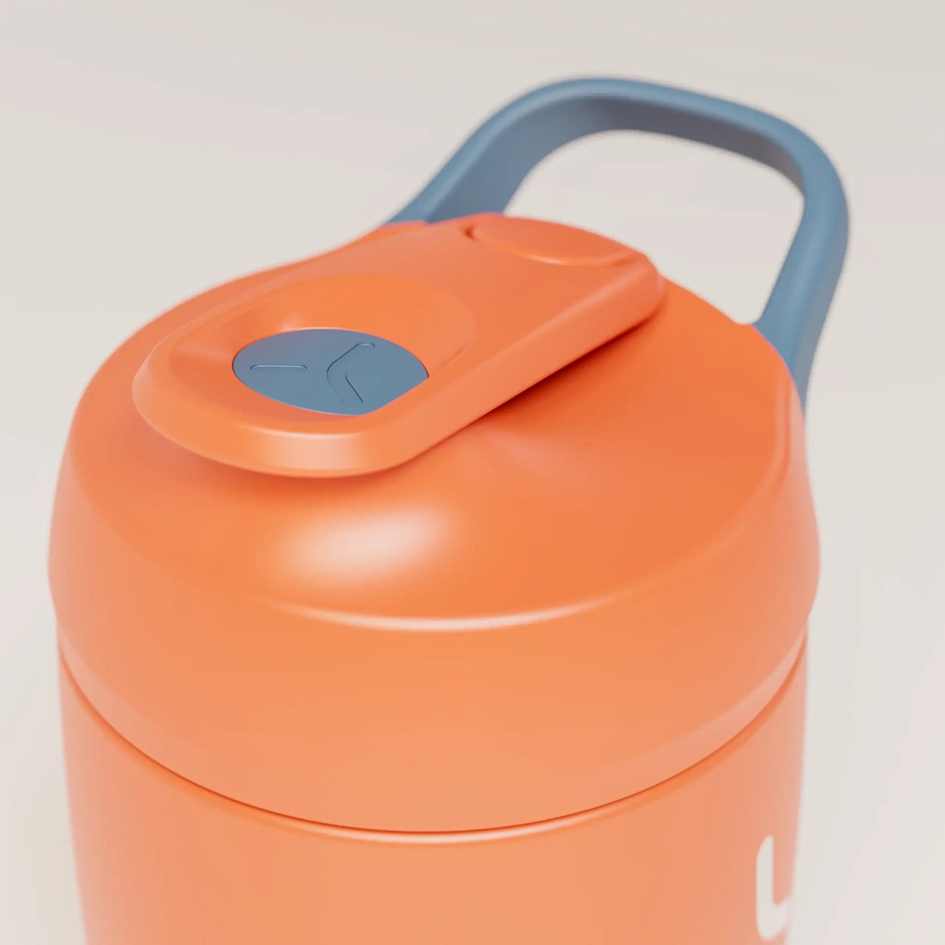 insulated-performance-shaker-bottle-h0 SHKR_18550_dwSS-S1.1_burntOrange_midnightBlue_1_5_highInsert_edit.png