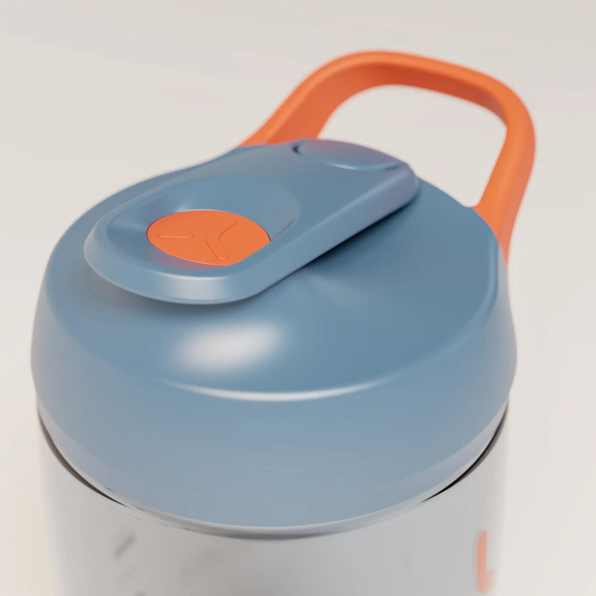 ecozen-performance-shaker-bottle-d9 SHKR_24700_P-S1.1_midnightBlue_burntOrange_1_5_highInsert_edit.png
